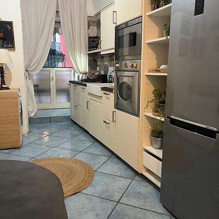 Mari Mari Appartement Napels Buitenkant foto